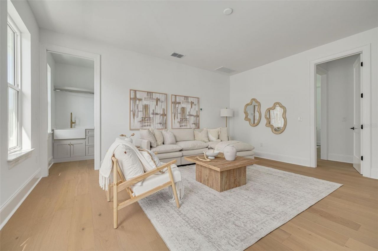 1420 14th Street N, Saint Petersburg, FL 33704 Photo