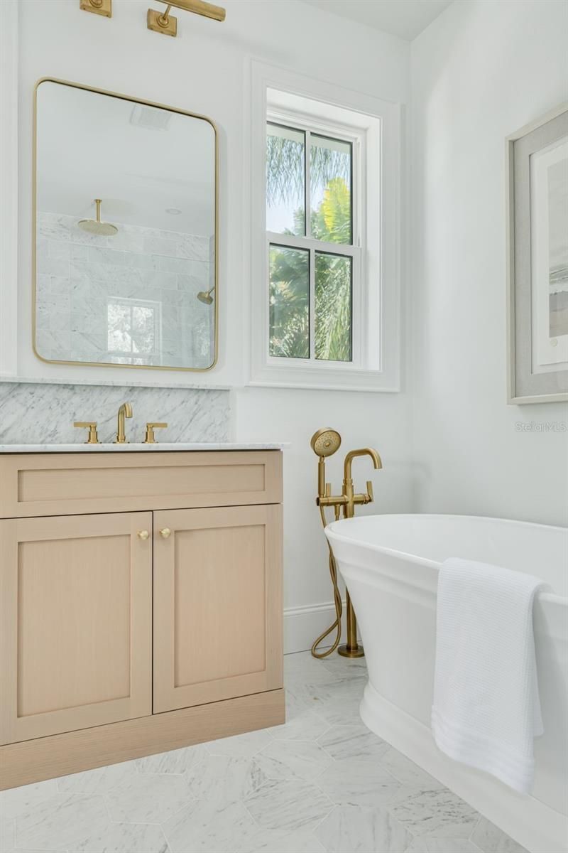 1420 14th Street N, Saint Petersburg, FL 33704 Photo