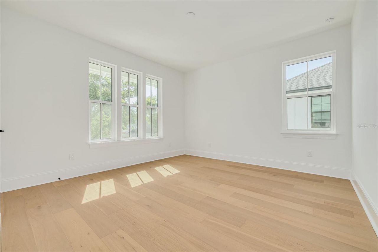 1420 14th Street N, Saint Petersburg, FL 33704 Photo