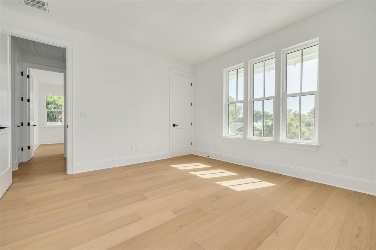 1420 14th Street N, Saint Petersburg, FL 33704 Photo