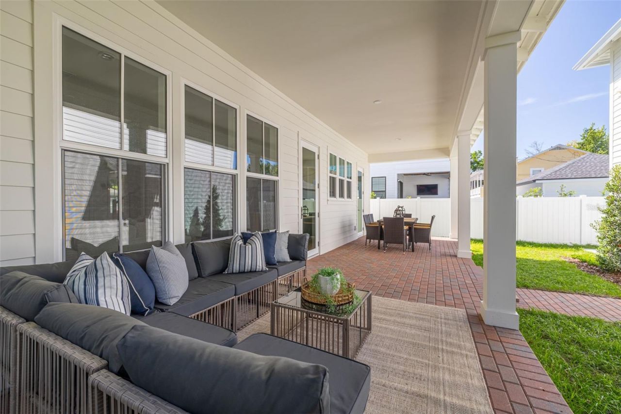 1420 14th Street N, Saint Petersburg, FL 33704 Photo