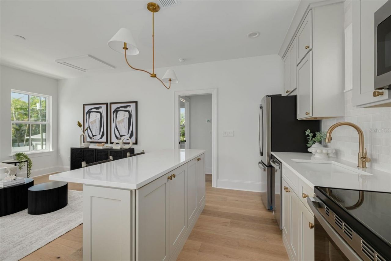 1420 14th Street N, Saint Petersburg, FL 33704 Photo