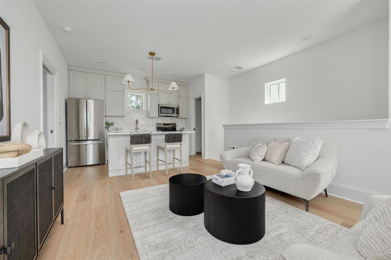 1420 14th Street N, Saint Petersburg, FL 33704 Photo