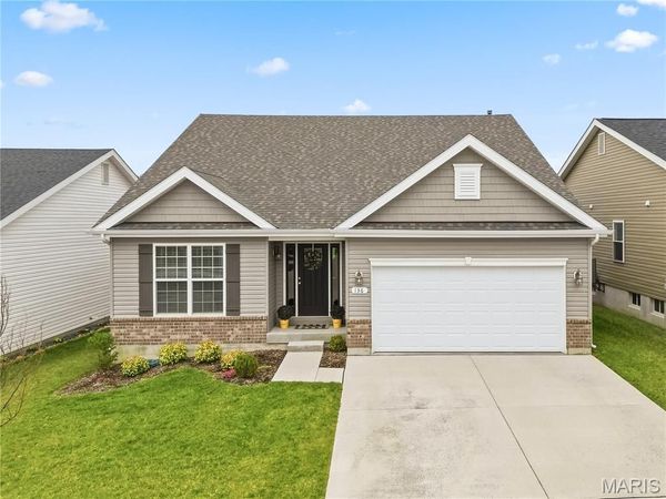 136 Liberty Valley Drive, Foristell, MO 63348