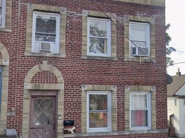 15 Van Courtland Place, RIDGEFIELD, NJ 07657