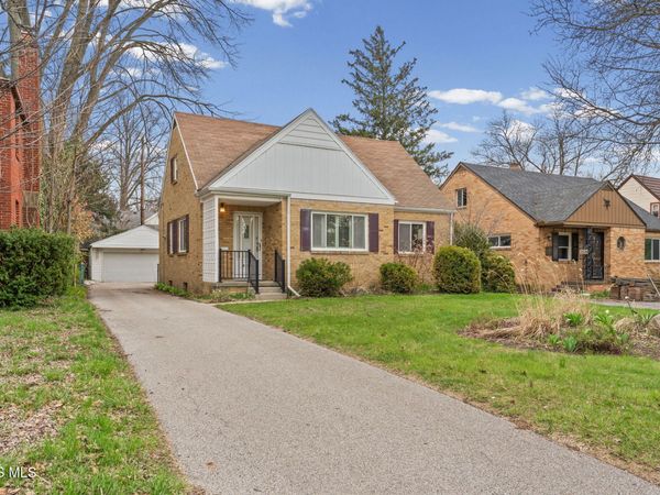 2524 Secor Road, Toledo, OH 43606