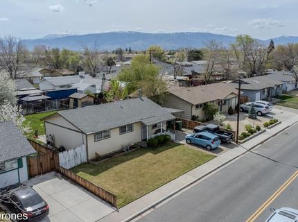 1585 Greenbrae Drive, Sparks, NV 89431 Photo