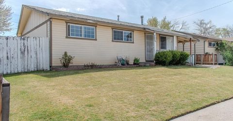 1585 Greenbrae Drive, Sparks, NV 89431 Photo