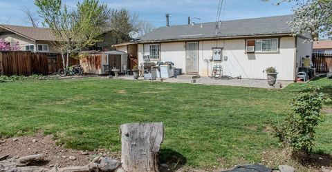 1585 Greenbrae Drive, Sparks, NV 89431 Photo