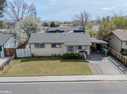 1585 Greenbrae Drive, Sparks, NV 89431 Photo
