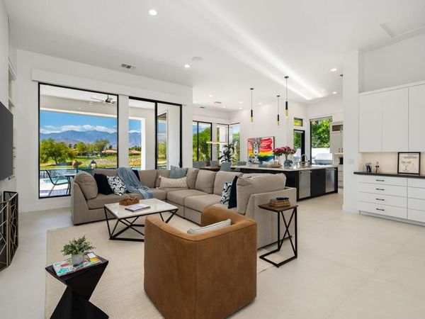 194 Loch Lomond Road, Rancho Mirage, CA 92270