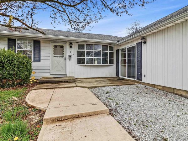 110 W North D Street, Gas City, IN 46933