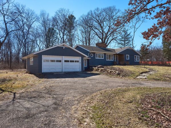 25W621 Indian Hill Woods Drive , Naperville, IL 60563