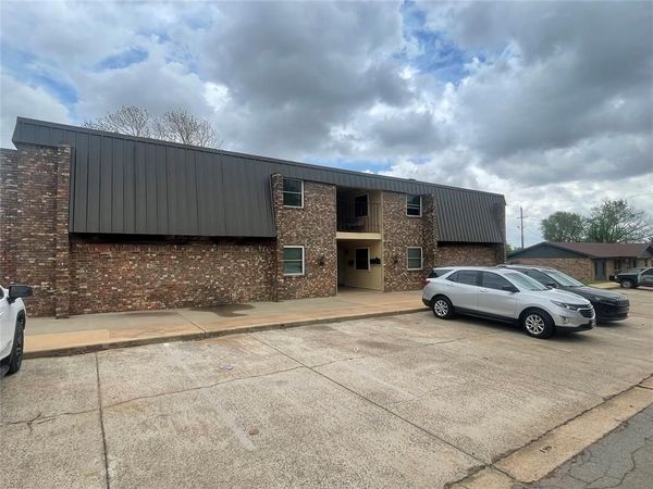 716 N Elm Street, Weatherford, OK 73096