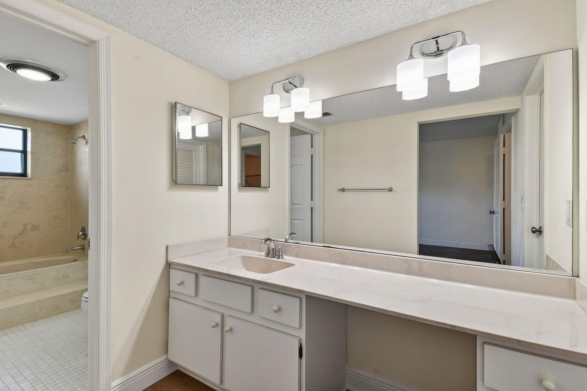 17081 Waterbend Drive, Unit 128, Jupiter, FL 33477 Photo