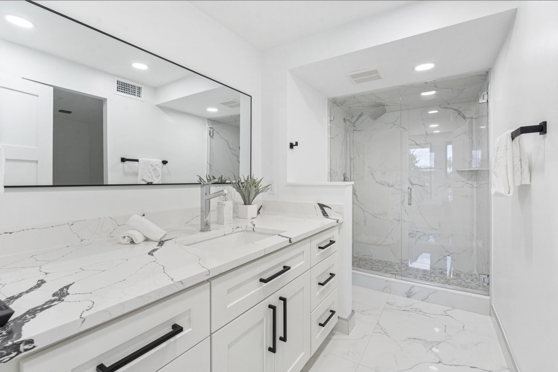 1800 S Ocean Drive, Fort Lauderdale, FL 33316 Photo