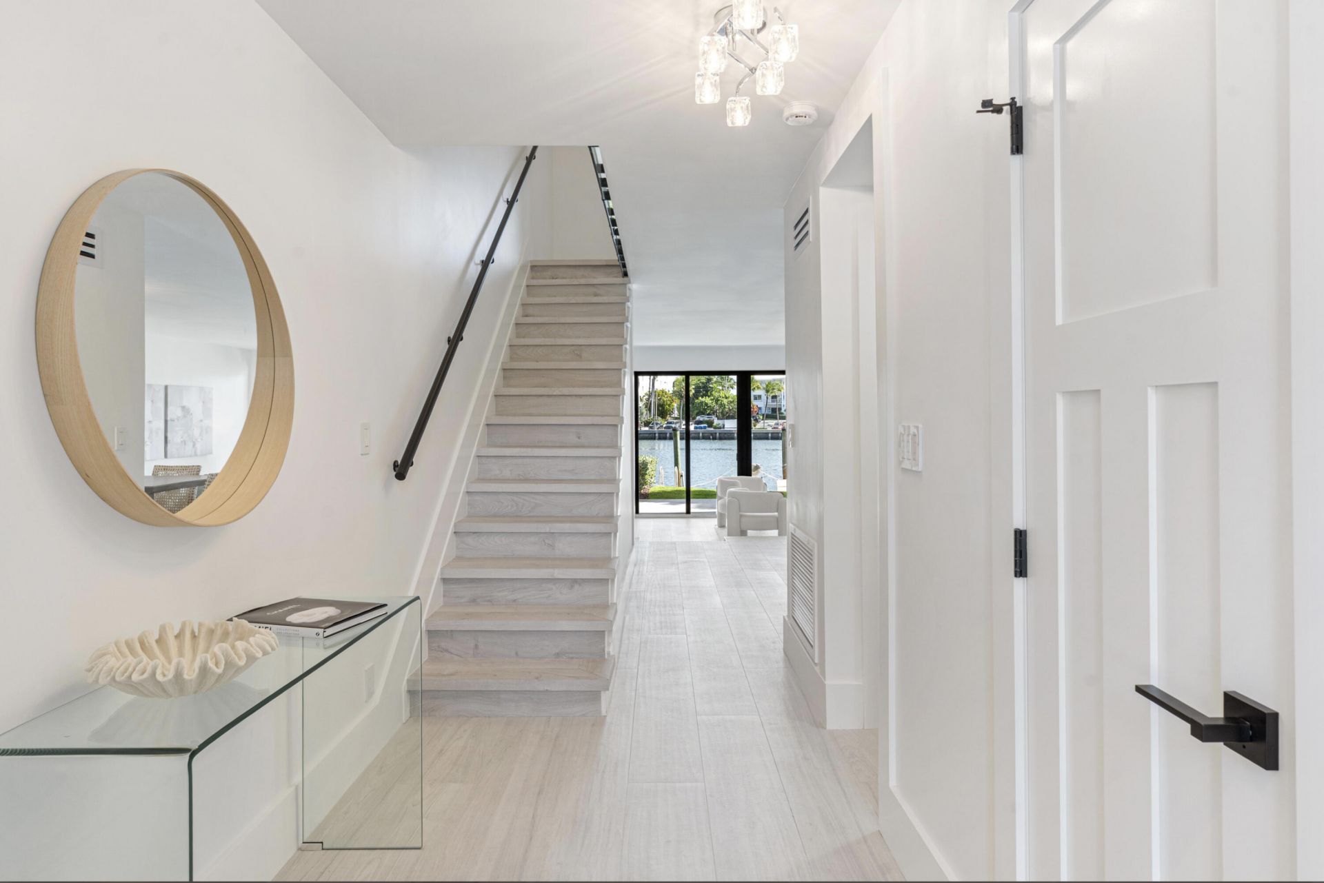 1800 S Ocean Drive, Fort Lauderdale, FL 33316 Photo