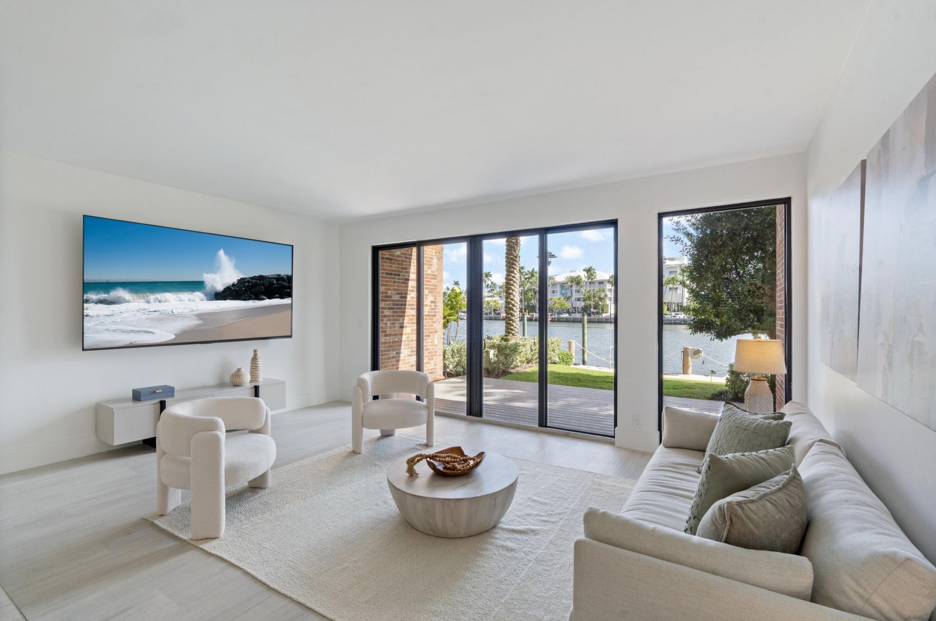 1800 S Ocean Drive, Fort Lauderdale, FL 33316 Photo