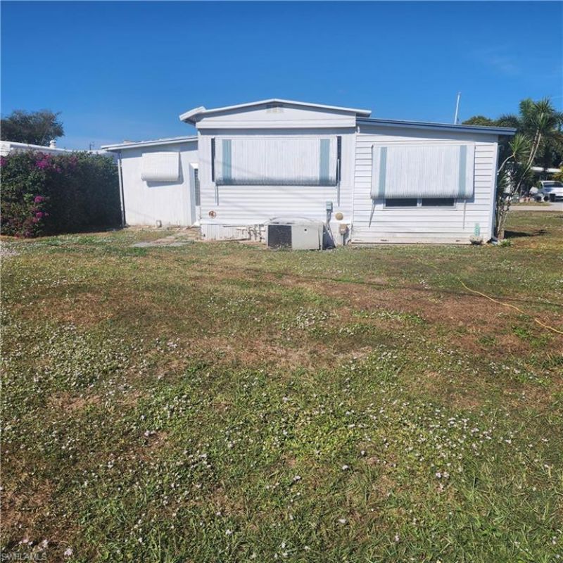 110 Gaslight Ave , North Fort Myers, FL 33917 Photo