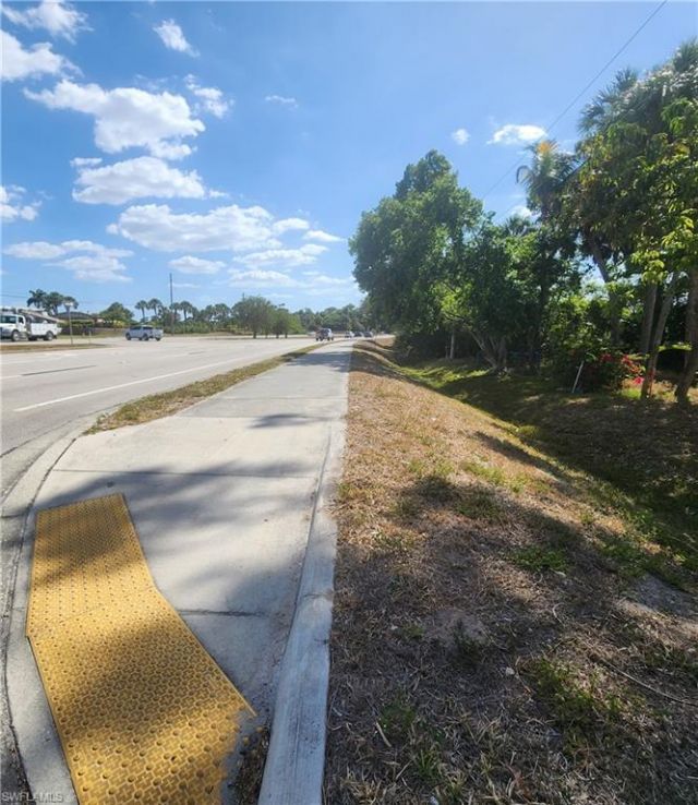 110 Gaslight Ave , North Fort Myers, FL 33917 Photo