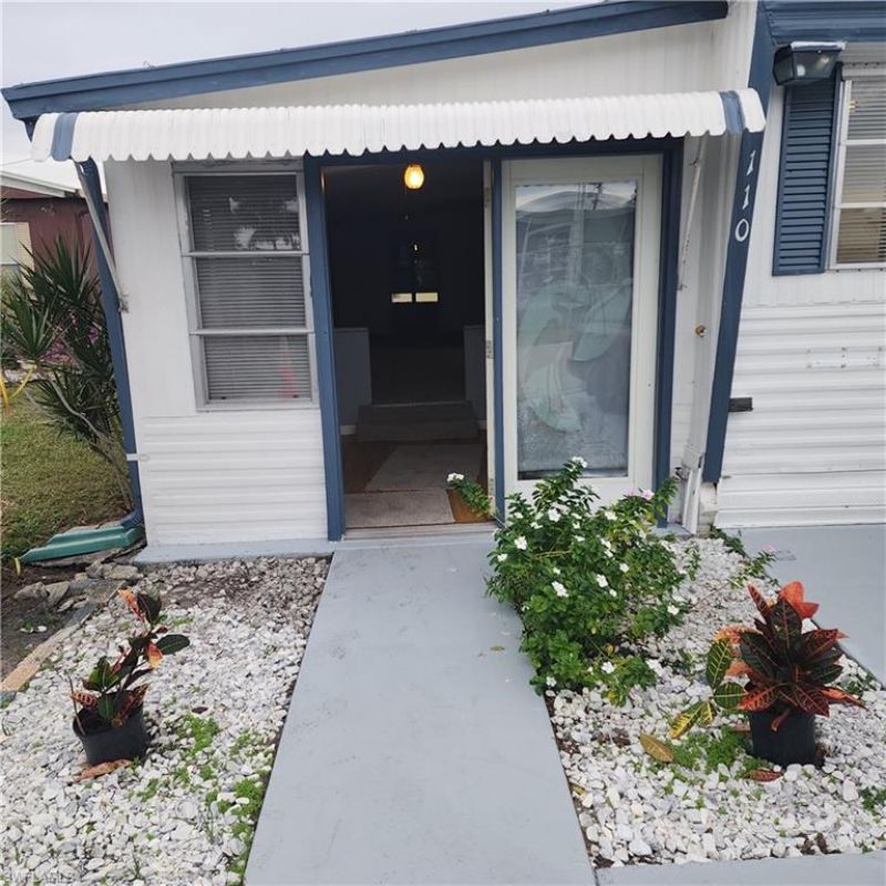 110 Gaslight Ave , North Fort Myers, FL 33917 Photo