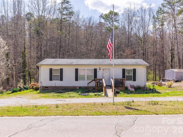 6561 Lewis Road , Kings Mountain, NC 28086