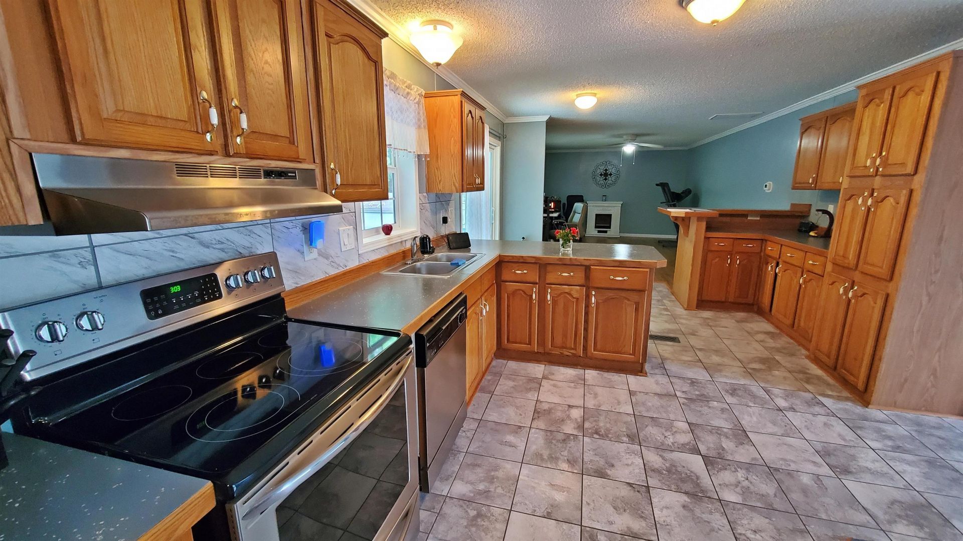 1089 Weslin Creek Dr. Photo 16