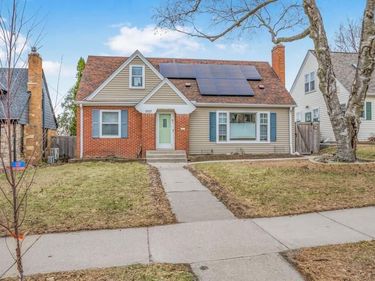 4919 18th Avenue S, Minneapolis, MN 55417