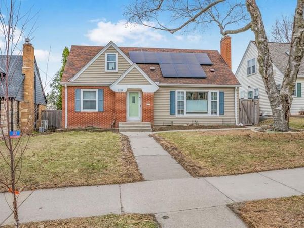 4919 18th Avenue S, Minneapolis, MN 55417