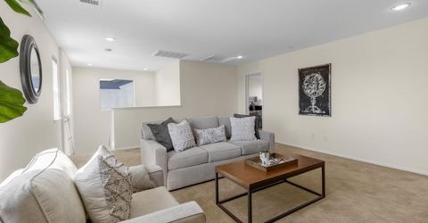 1243 Banyan Way, Lincoln, CA 95648 Photo