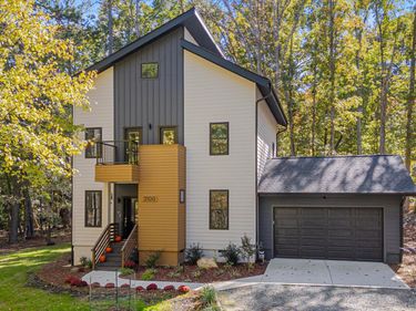 3100 Mel Oaks Trail, Chapel Hill, NC 27516
