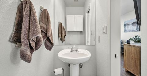 2045 Baxter Village Drive, Reno, NV 89521 Photo