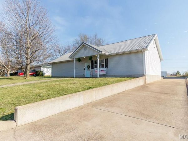 144 Bonnie Drive , Lebanon, MO 65536