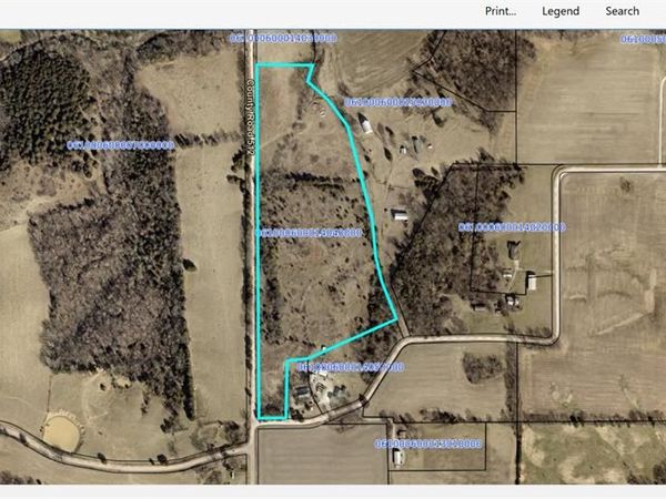 513 County Road, Altenburg, MO 63732