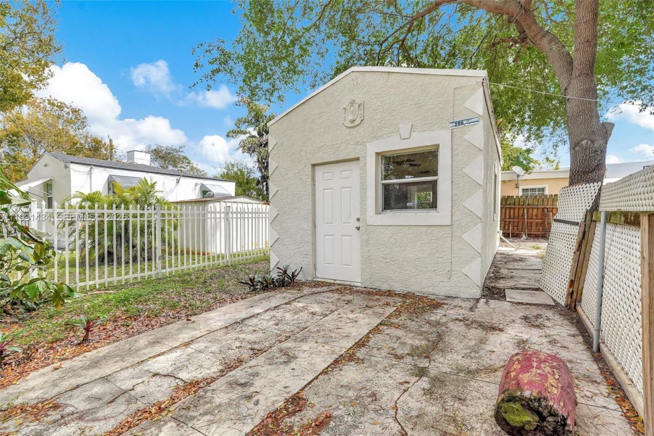 299 NW 43rd St, Unit 1, Miami, FL 33127 Photo