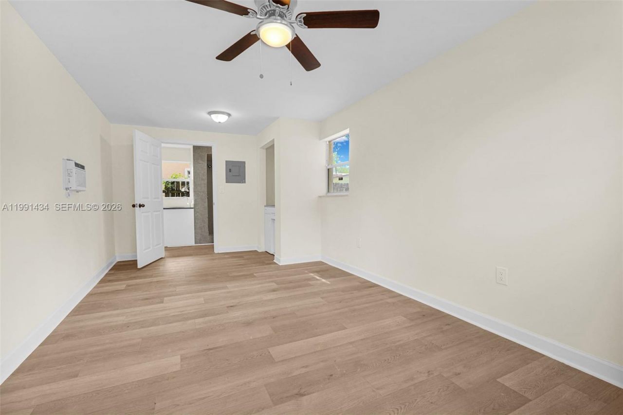 299 NW 43rd St, Unit 1, Miami, FL 33127 Photo