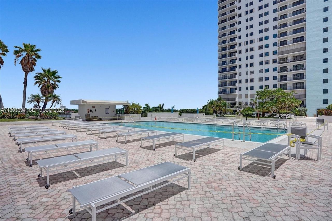 1201 S Ocean Dr, Unit 104N, Hollywood, FL 33019 Photo