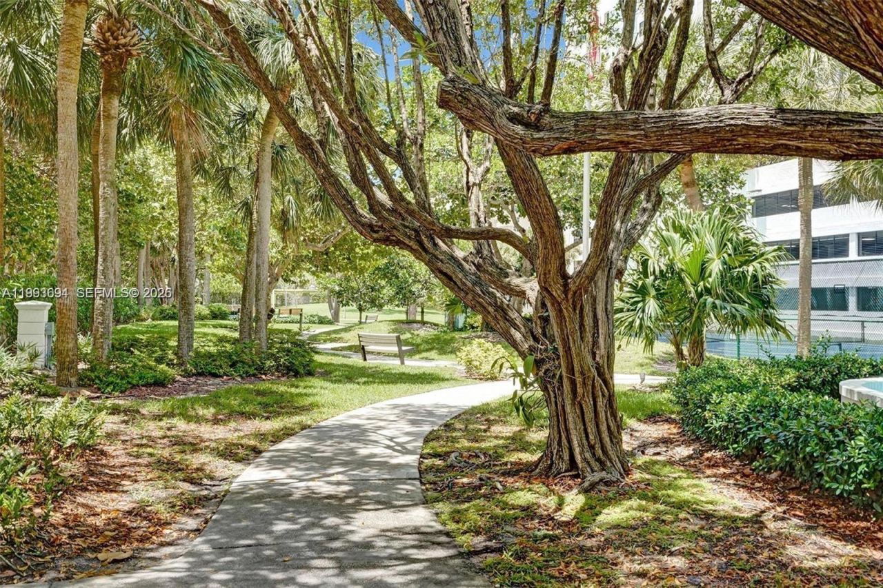 1201 S Ocean Dr, Unit 104N, Hollywood, FL 33019 Photo