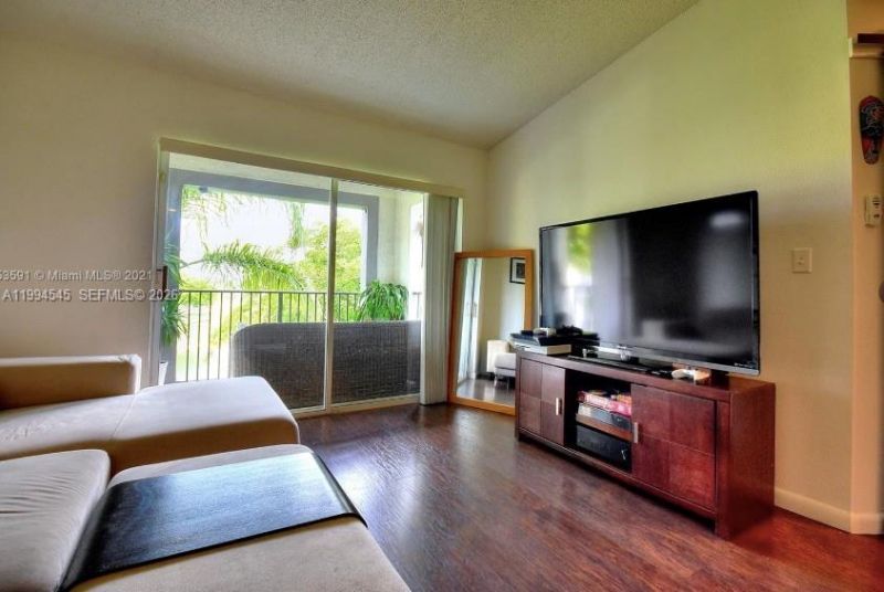 4440 NW 107th Ave , Unit 306-7, Doral, FL 33178 Photo