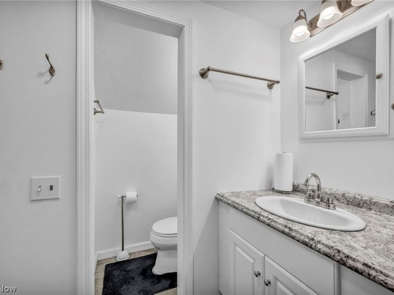 174 E 286th Street, Willowick, OH 44095 Photo 32