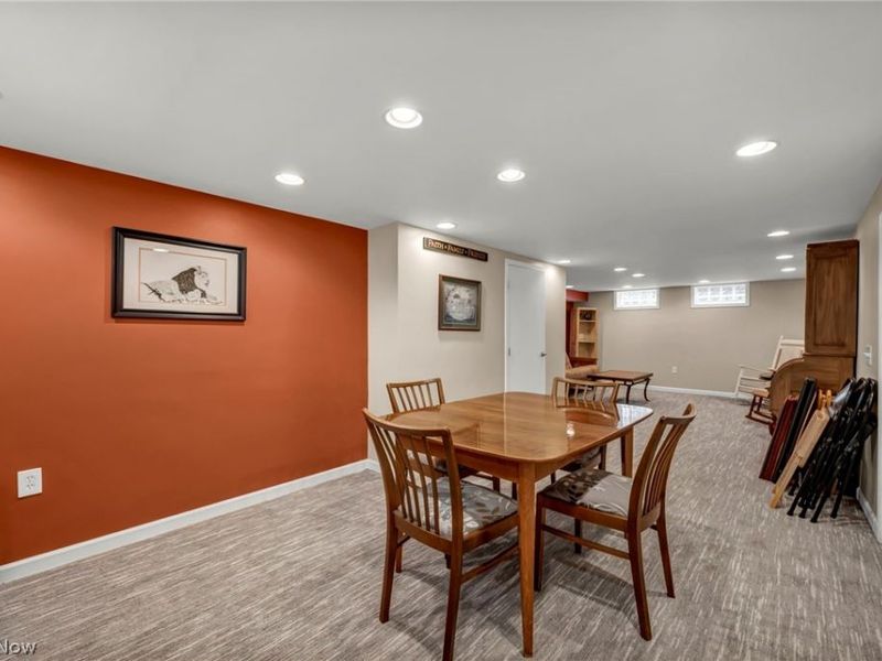 174 E 286th Street, Willowick, OH 44095 Photo 34