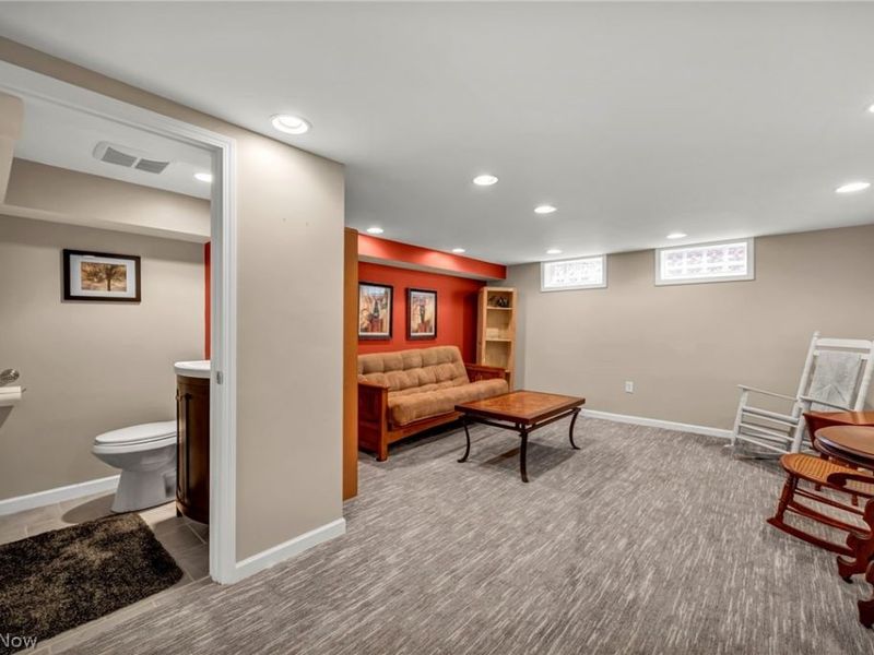 174 E 286th Street, Willowick, OH 44095 Photo 36