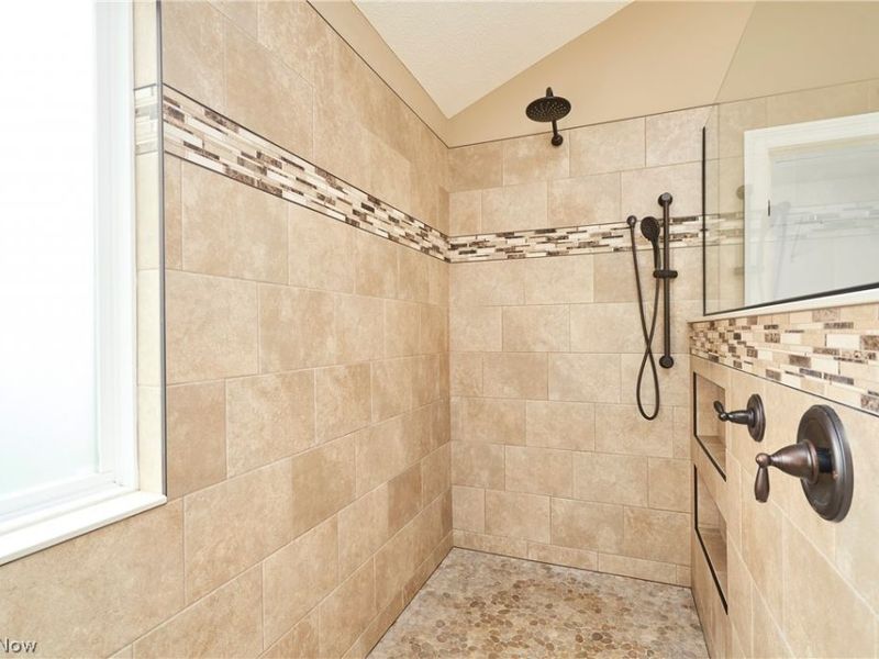 4355 Willow Wood Way, Uniontown, OH 44685 Photo 21