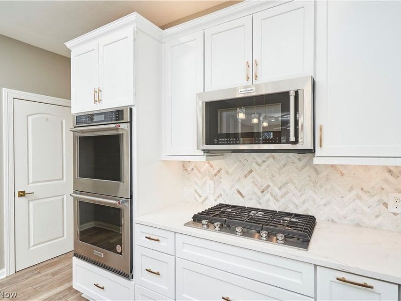 4355 Willow Wood Way, Uniontown, OH 44685 Photo 5