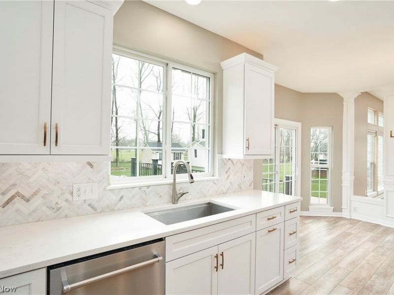 4355 Willow Wood Way, Uniontown, OH 44685 Photo 6