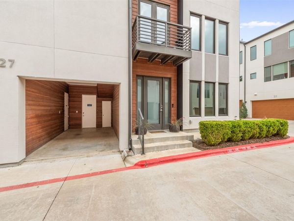 3100 Menchaca RD , Unit 27, Austin, TX 78704