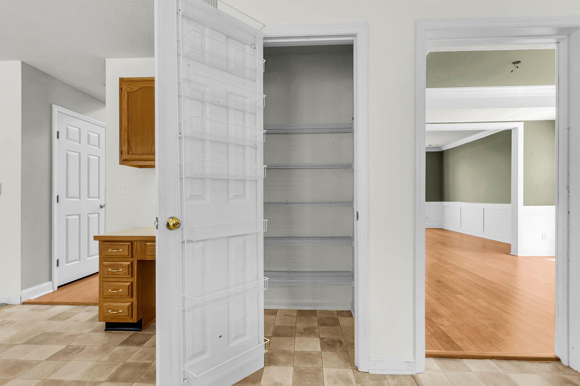 113 Waddington Trace Photo 21