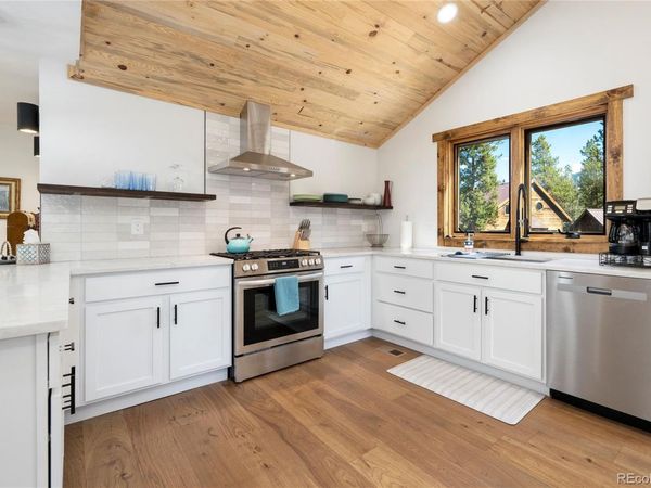 900 Tallaqua Drive, Grand Lake, CO 80447