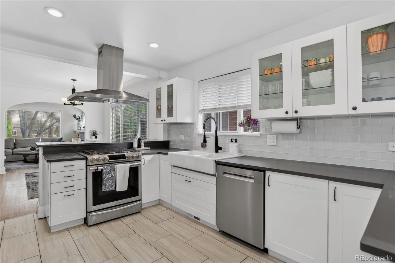 4575 Zuni Street, Denver, CO 80211 Main Photo