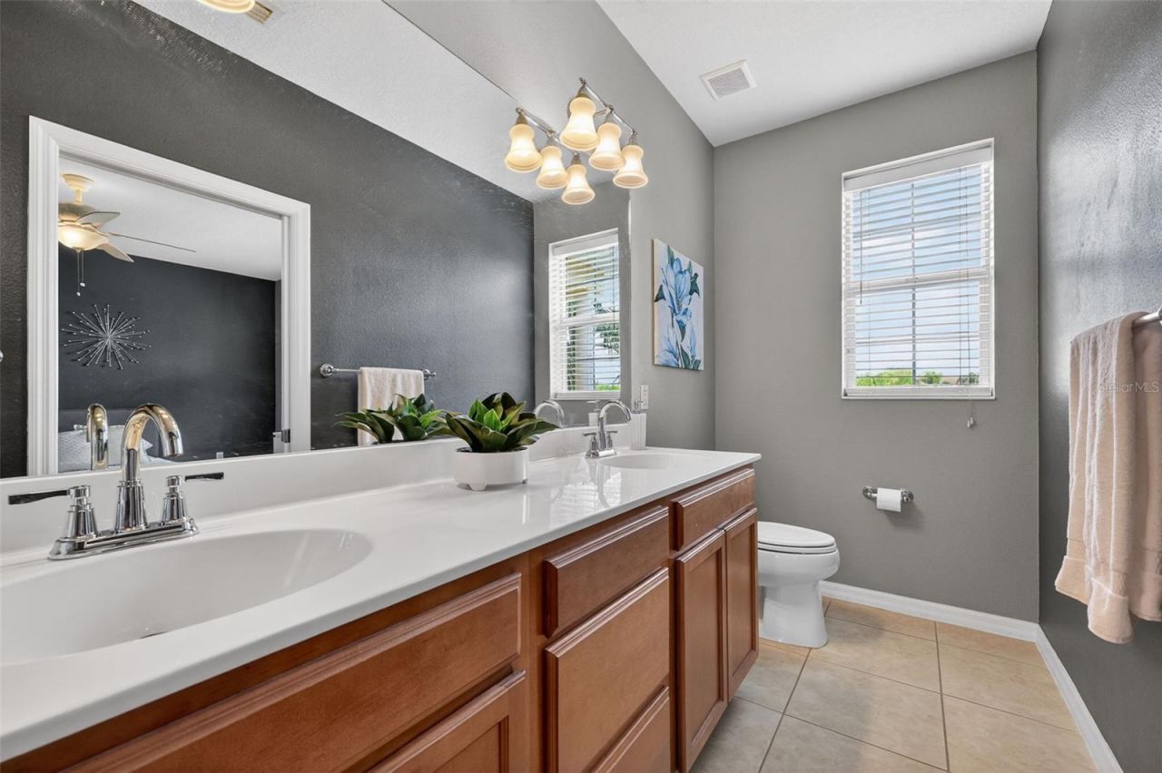 3736 82nd Avenue Circle E, Unit 105, Sarasota, FL 34243 Photo